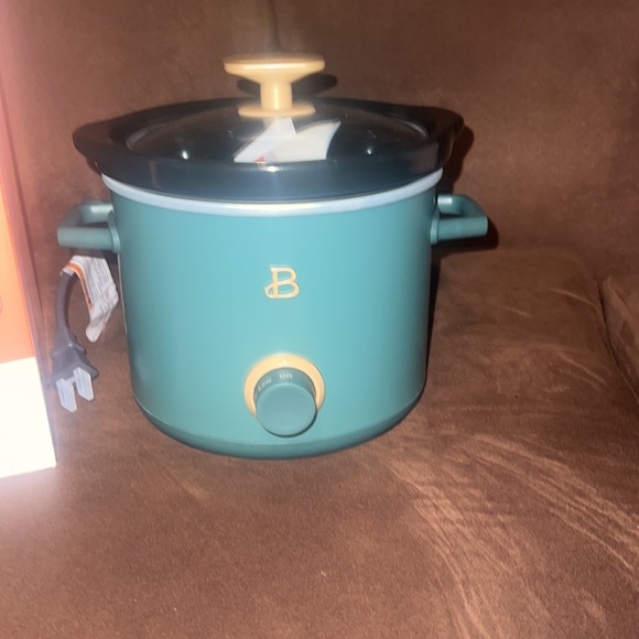 Beautiful by drew Barrymore  kitchenware 2 quart slow cooker - Picture 2 of 4